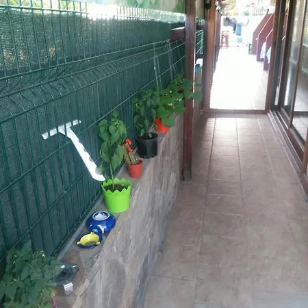 Marina Pansiyon&cafe Çeşme